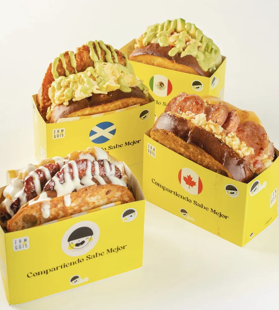 Zamgüis Escocés, Mexicano, Canadiense y Egg Less en sus cajitas amarillas